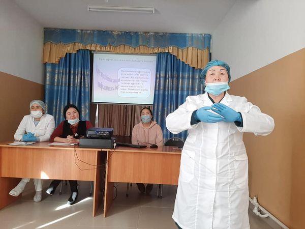 "ҚЫЗҒА ҚЫРЫҚ ҮЙДЕН ТЫЮ" ТАҚЫРЫБЫНДА МЕКТЕП ҚЫЗДАРЫМЕН ЖИНАЛЫС ӨТТІ.