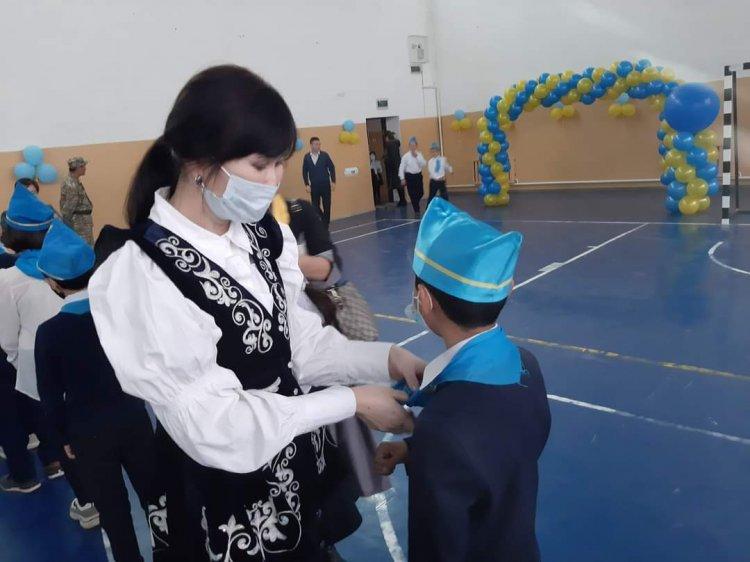 "Жас ұлан","Жас қыран"