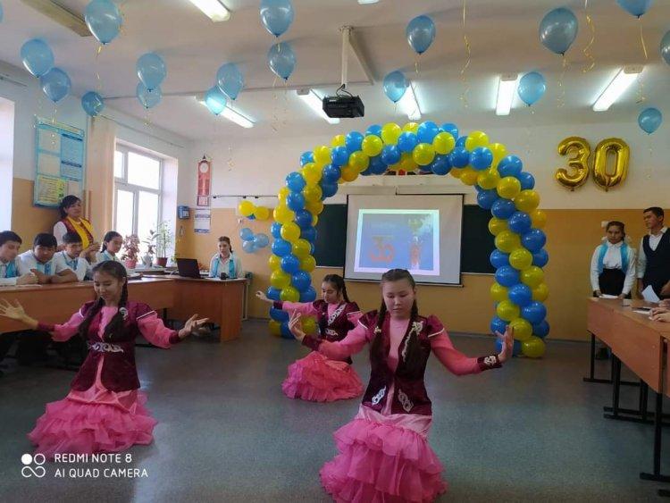 "Тәуелсіз жетістіктері"