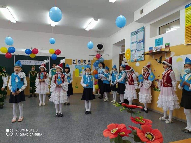 "Тәуелсіз жетістіктері"