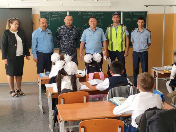 "ТЕМІР ЖОЛДАҒЫ ҚАУІПСІЗДІК ЕРЕЖЕЛЕРІ"