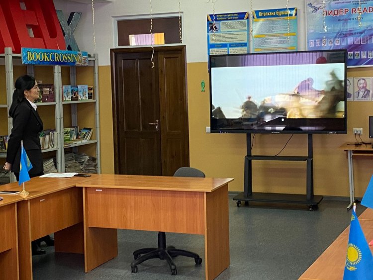 "МЕНІҢ ҚАЗАҚСТАНЫМ: КЕШЕ, БҮГІН, ЕРТЕҢ"  АТТЫ  ДӨҢГЕЛЕК ҮСТЕЛ